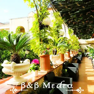 Bed & Breakfast Medea נאפולי